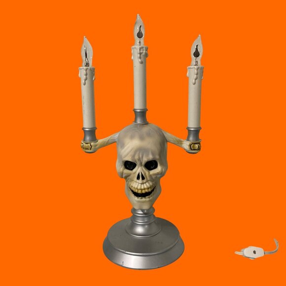 Trend Masters Other - Vintage 1994 Trend Masters Halloween Haunted Skull Candelabra
